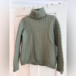 Paul James (Made in England) Women's Sage Green 100% Wool Turtleneck Sweater